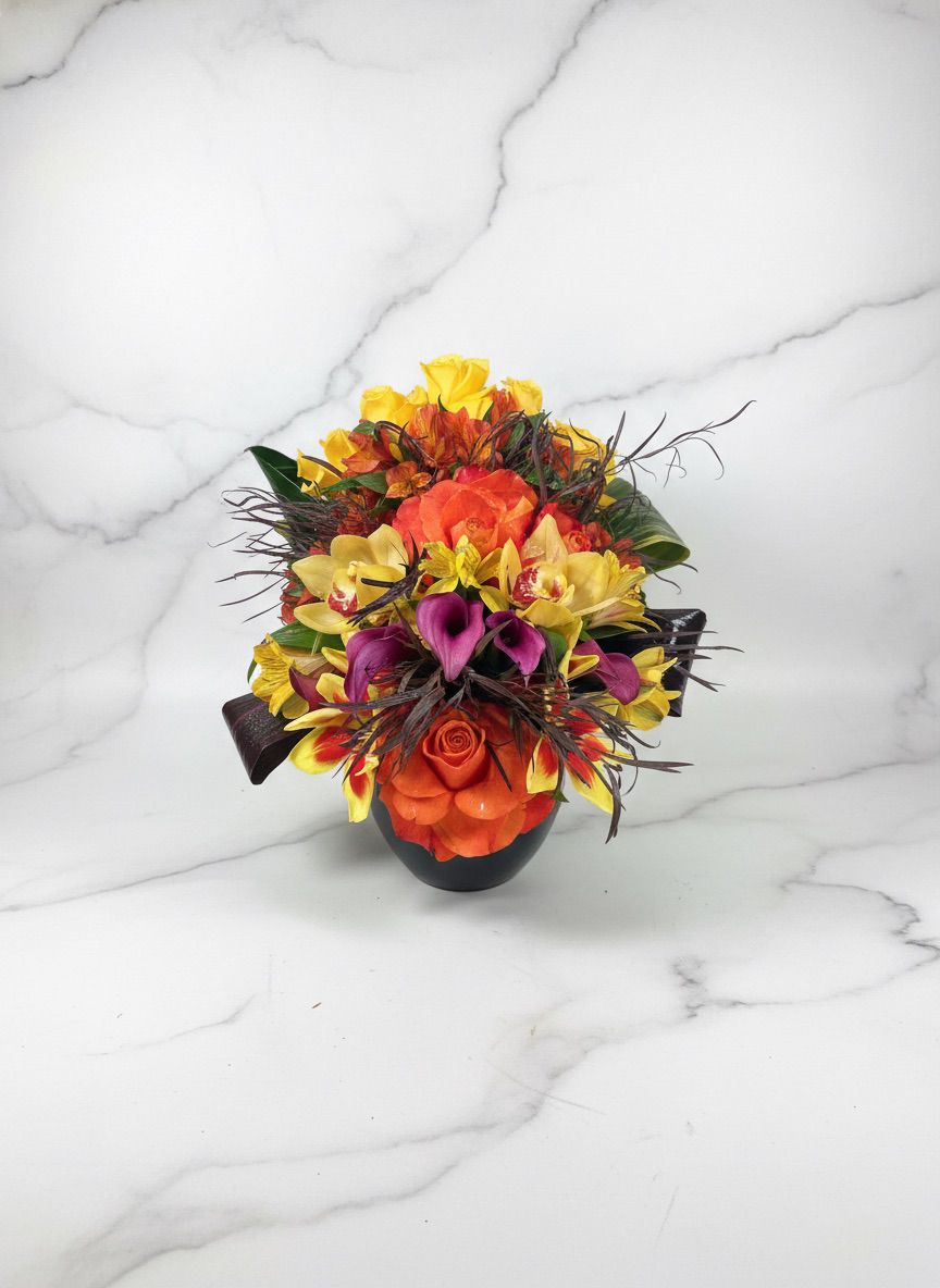 Event floral centerpiece — Modern LUXE Flowers Chicago